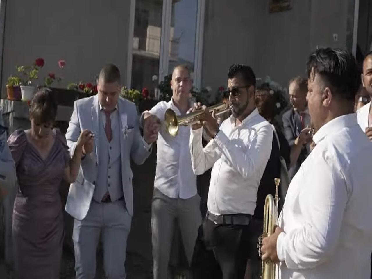 Cena trubača za proslave u Kragujevcu